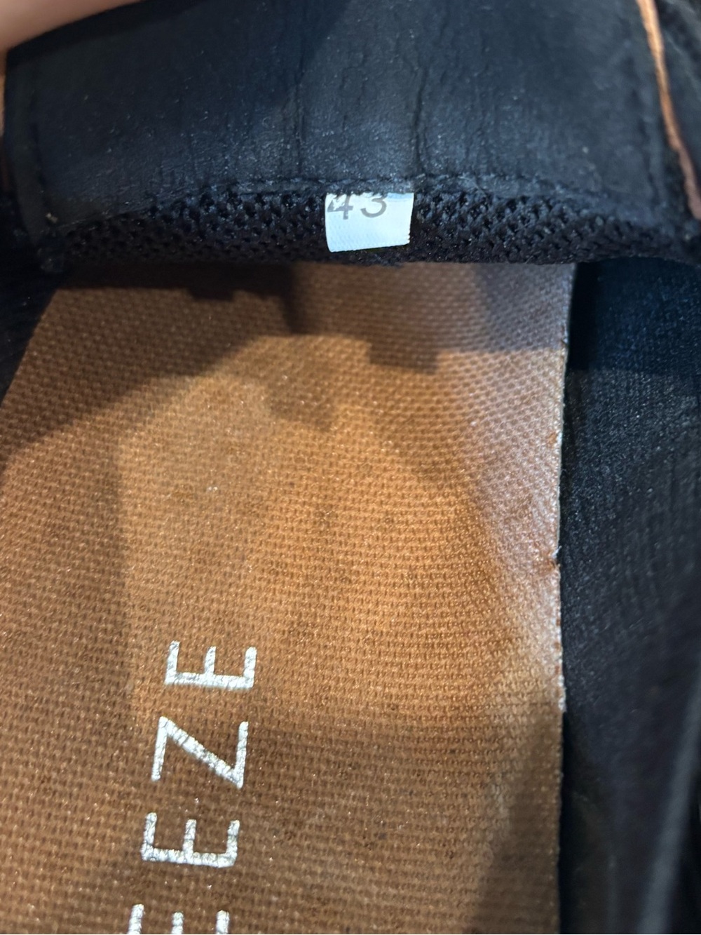 Breeze Men's Black Knit Sneakers with Brown Tongue Accent - Picture 7 of 7